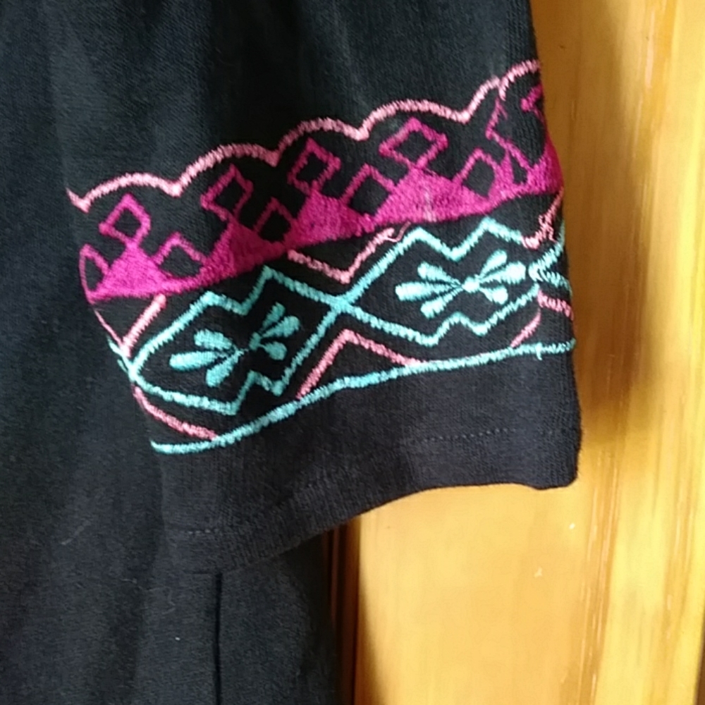 Embroidered Open Cardigan - Picture 2 of 5